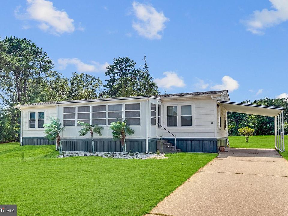 1st image of 29 Nancy Ln
