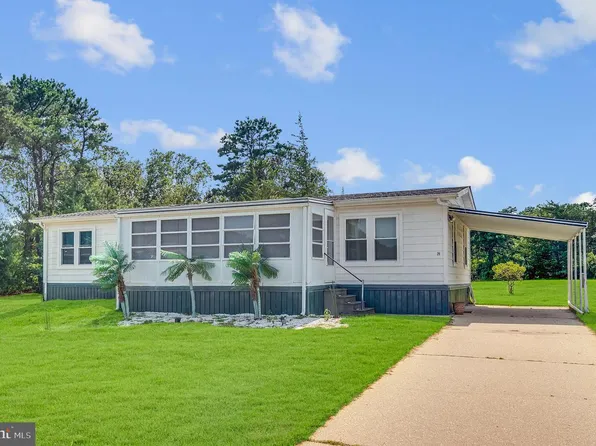 29 Nancy Ln, Barnegat, NJ 08005
