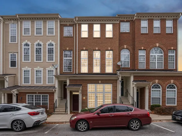 12250 Open View Ln #811, Upper Marlboro, MD 20774