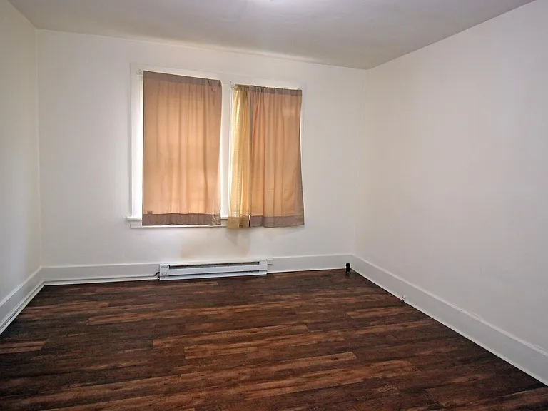 223 Spencer Ave #5 — Photo 5