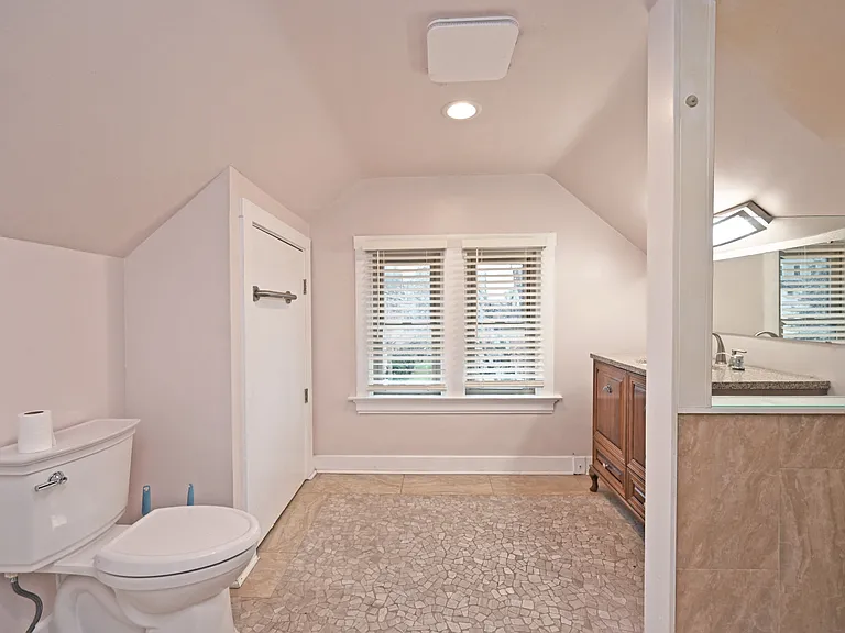 1359 Burdette Ave #3 — Photo 12