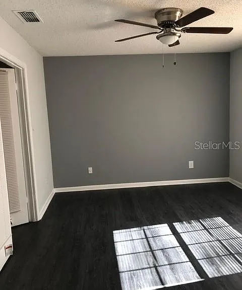 11141 Essex Ridge Ct — Photo 9