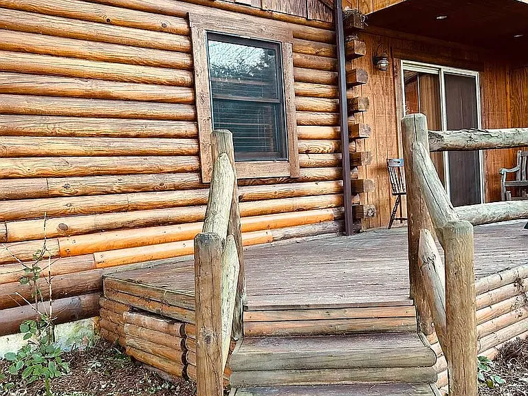 101 Choctaw Dr — Photo 2