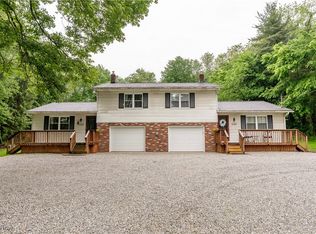 1354-1358 Vanderhoof Rd, Barberton, OH 44203