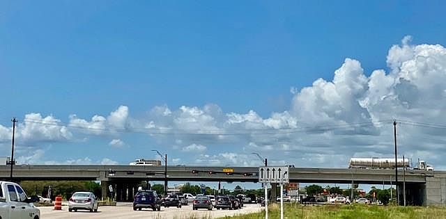 1st image of 3535 Gulf Fwy