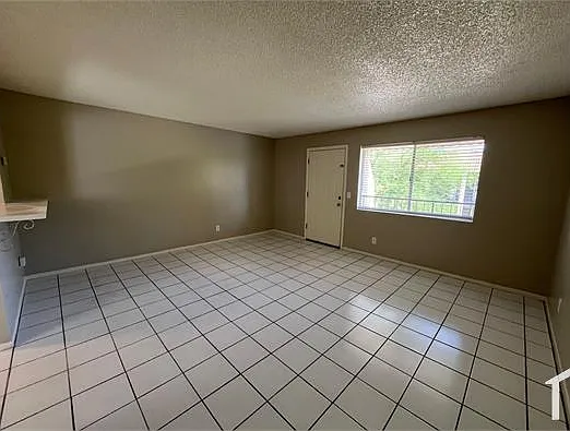 1 bed, 595 sqft, $1,195 — Photo 3