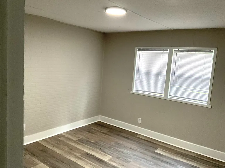 6950 Ingleside Dr — Photo 15