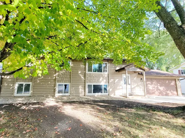 71 W Louis St, Elko New Market, MN 55054