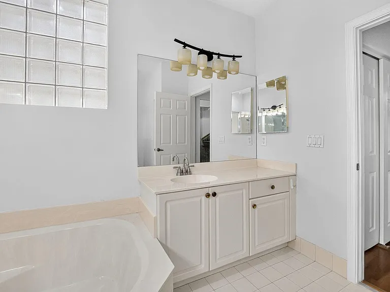 5346 Vallejo Ter — Photo 16