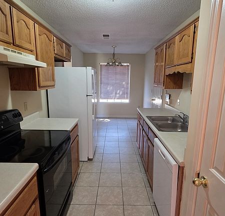 4th image of 5434 Kindle Creek Dr #2