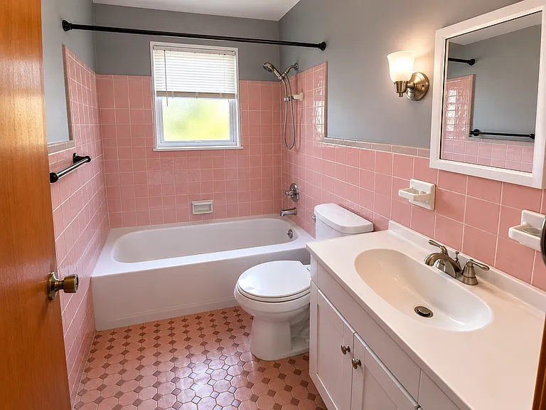 6412 South Dr — Photo 2