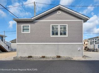20 E Shell Way, Lavallette, NJ 08735
