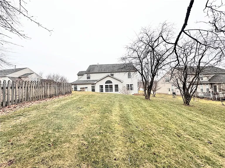 1418 N Shevlin Ct — Photo 19