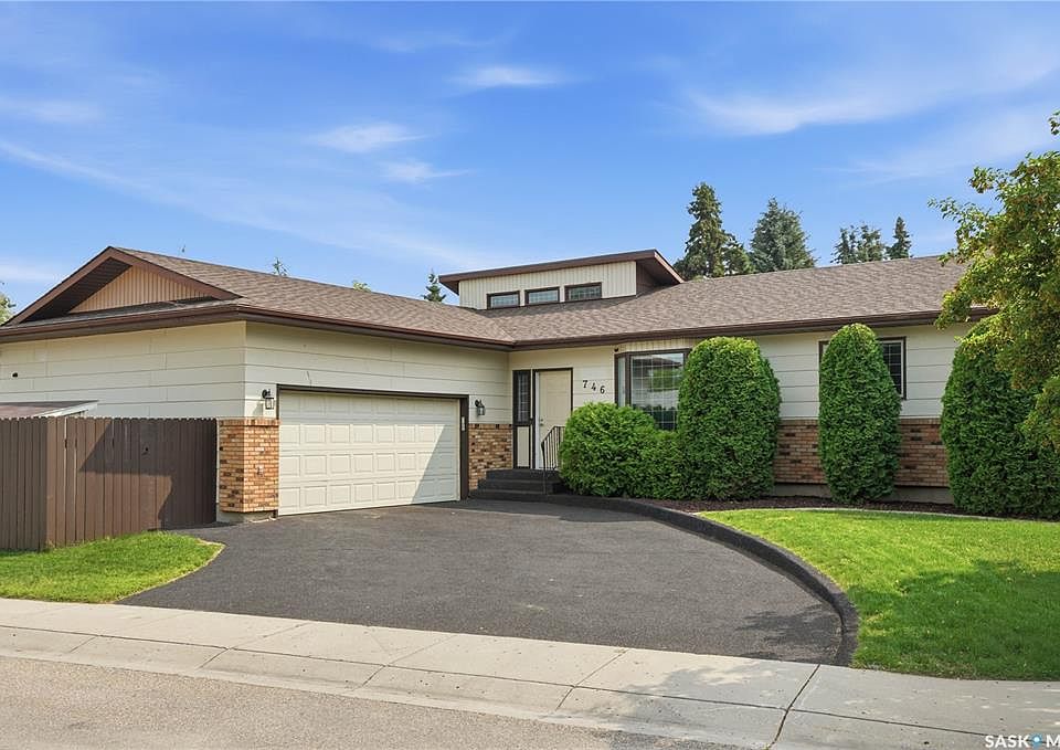 1st image of 746 Wilkinson WAY