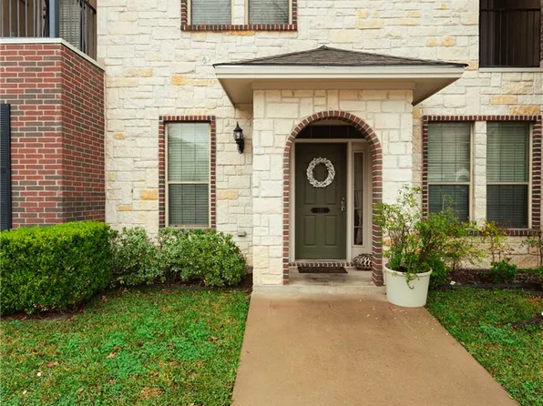 132 Forest Dr #132, College Station, TX 77840