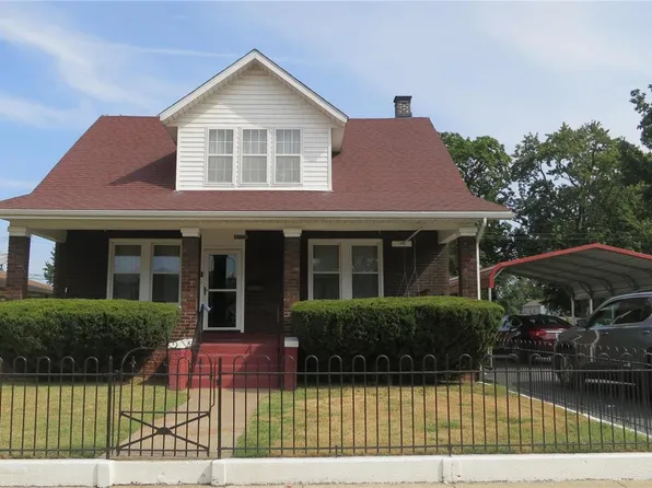 1615 4th St, Madison, IL 62060