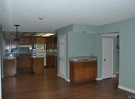 3rd image of 162 Amberwood Dr