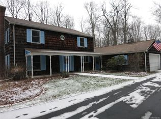 2091 Bush Rd, Grand Island, NY 14072