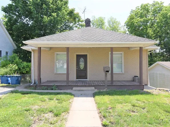 330 N Aurora St, Collinsville, IL 62234