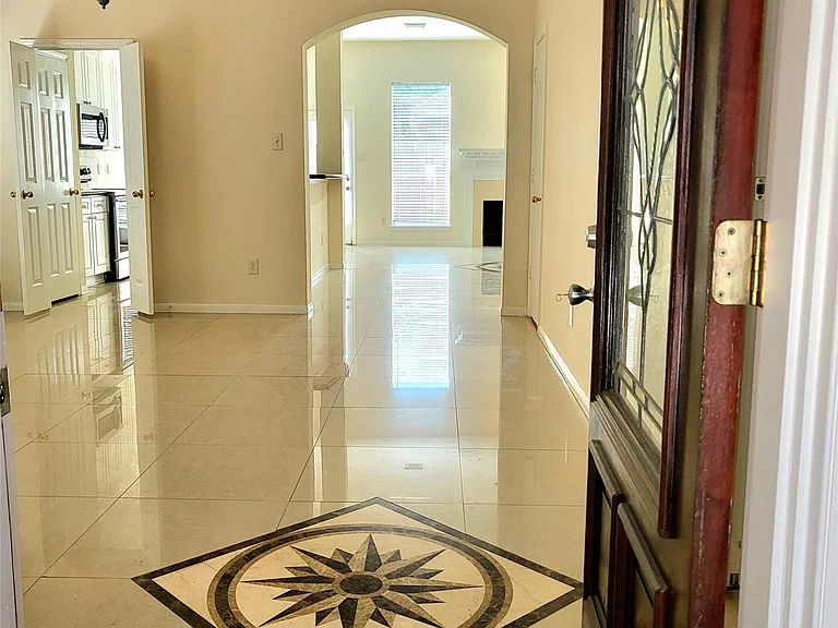 12923 Dove Point Ln — Photo 3