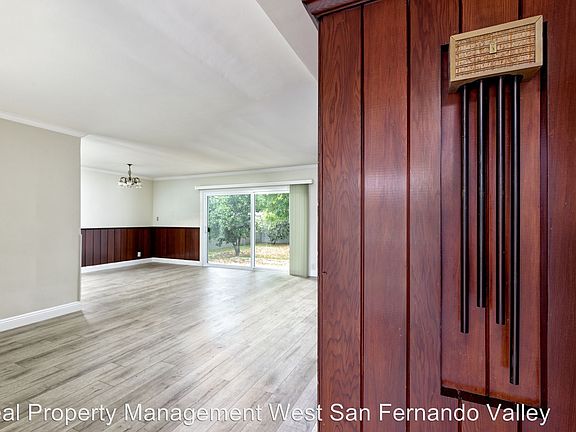 2nd image of 5927 Fallbrook Ave