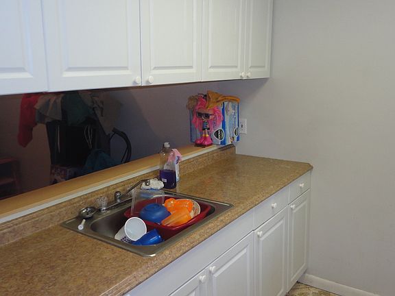 5th image of 8610 N Sherman Cir APT 203
