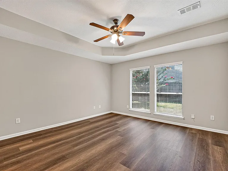 2902 Burgess Hill Ct — Photo 25
