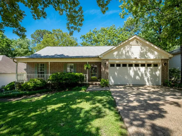 1308 Cherry Brook Dr, Little Rock, AR 72211