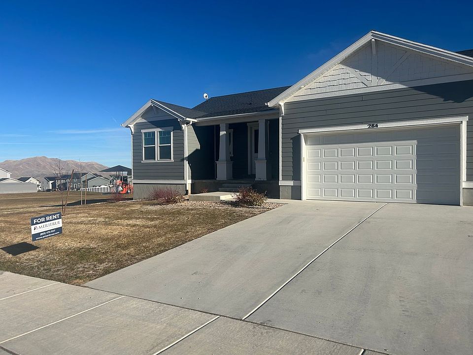 1st image of 284 W Saddlebrook Dr