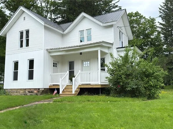 107 Thompson Ave, Little Valley, NY 14755