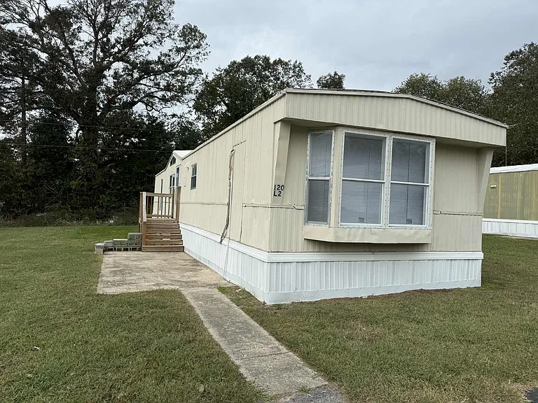 120 Dawn Dr — Photo 4