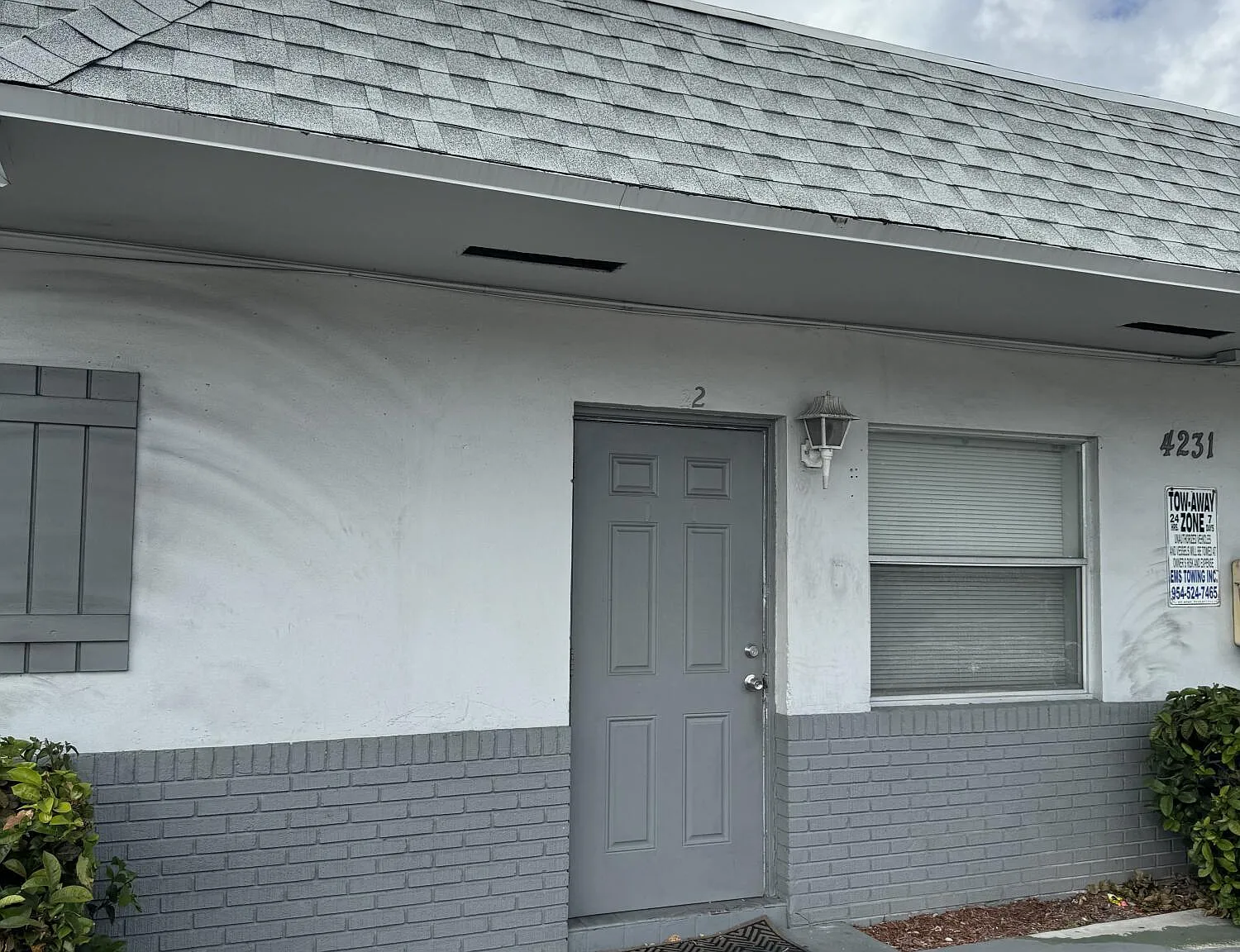 2 bed, 1.0 bath, 800 sqft, $1,800 — Photo 1
