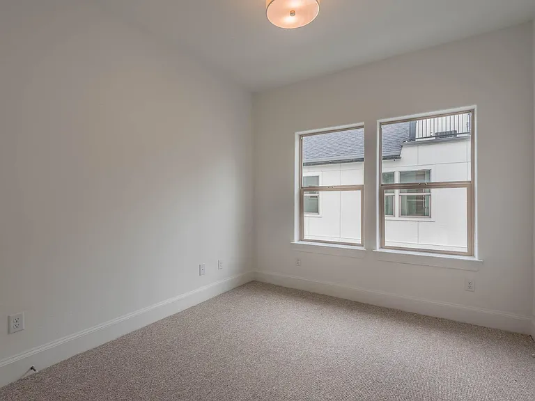 4057 Leeland St — Photo 22