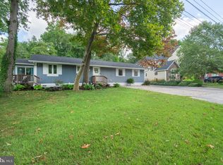 724 Shore Dr, Edgewater, MD 21037