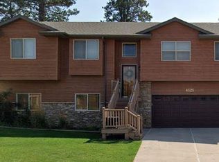 6525 Muirfield Dr, Rapid City, SD 57702