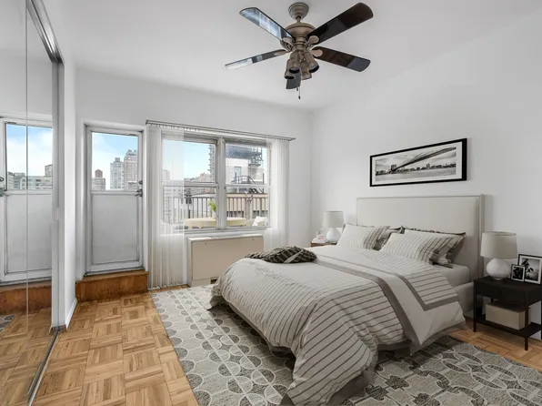 333 East 66th Street image 4 of 8