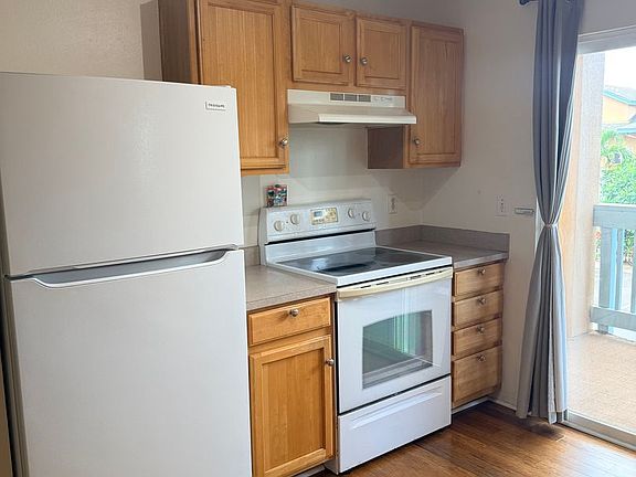 3rd image of 35 Katie Ln APT 726