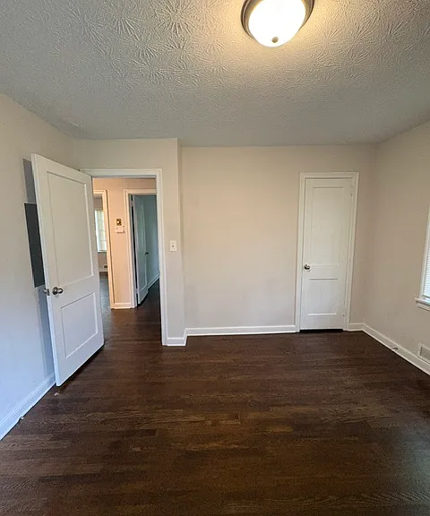 2174 Trailwood Dr SE — Photo 15