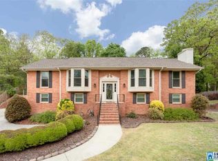 516 Oak Glen Trce, Birmingham, AL 35244