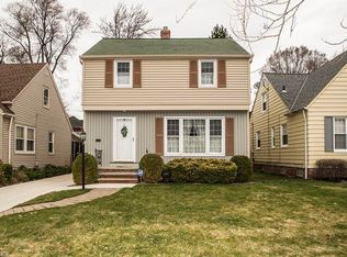 15016 Rosemary Ave, Cleveland, OH 44111
