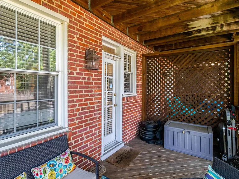 3 Russell Rd #3B — Photo 18