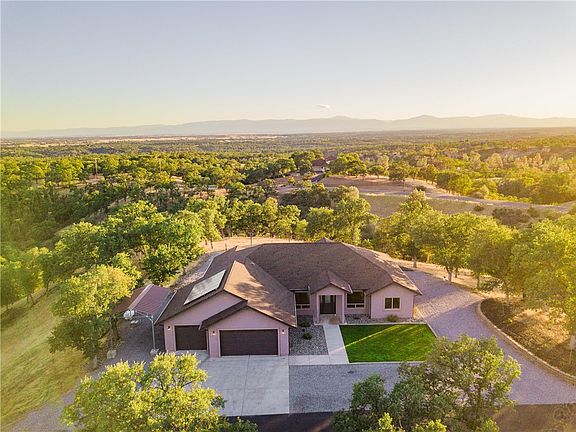 3rd image of 21735 Hidy Way