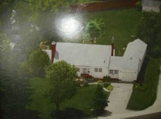 1104 W Fremont Rd, Port Clinton, OH 43452