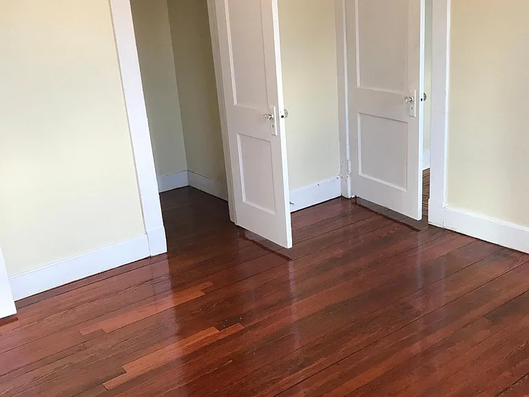 654 George St #3 — Photo 6