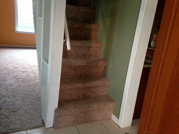 3rd image of 1119 E 62nd St