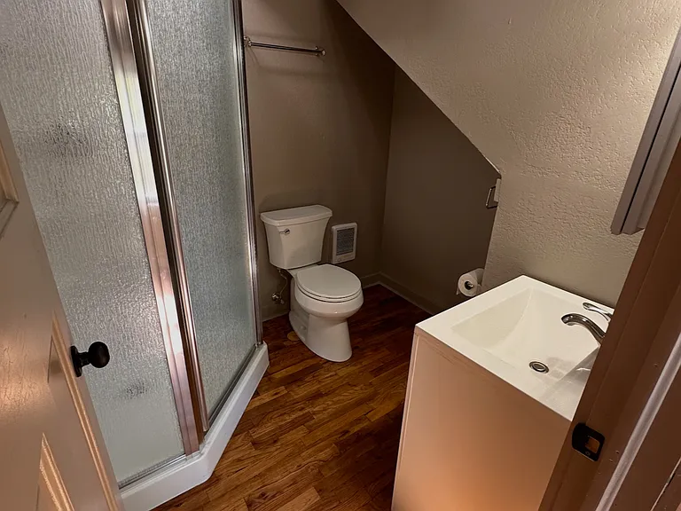 2216 SW Fillmore St — Photo 17