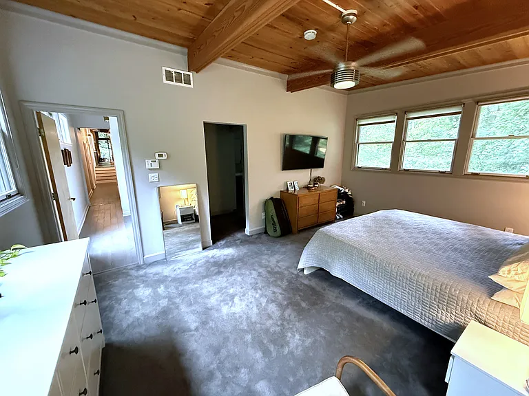337 Chelsea Cir — Photo 17
