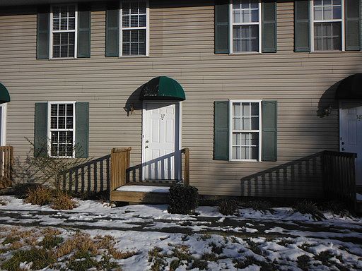 1st image of 37 Lake Village Ct