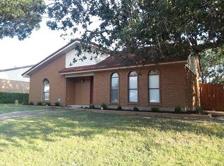 736 Via Del Sur, Mesquite, TX 75150