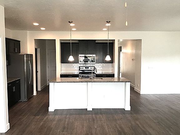 3rd image of 266 E Sicily Dr